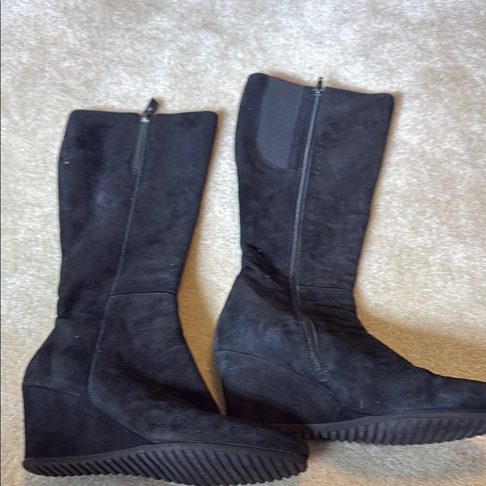 AGL women’s wedge black suede boots